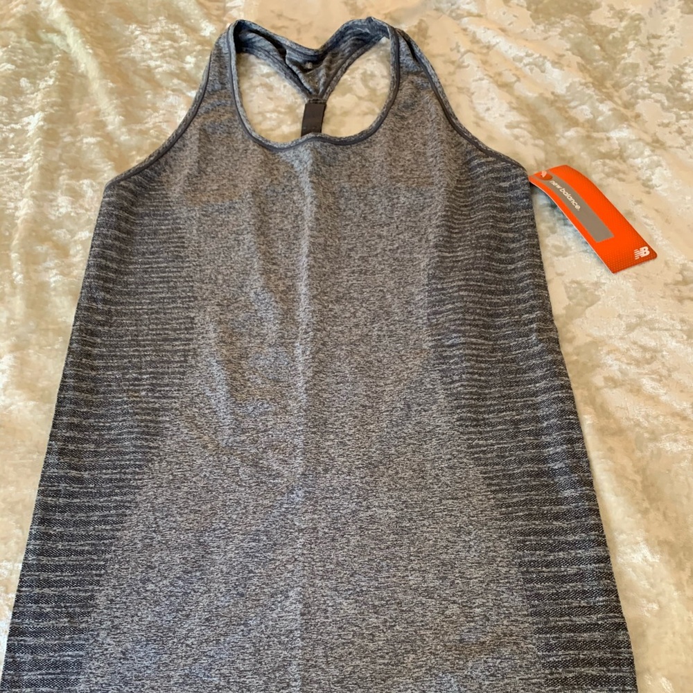 NWT New Balance Workout Tank with Adjustable Back in Heather Grey